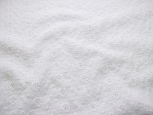 Musselin Baumwolle Double Gauze Broderie - Lochstickerei - Blumen - weiß