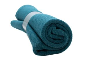 Nahaufnahme von Stoffcoupon 70 cm x 50 cm - Jacquard Designerstoff der dänischen Firma Kvadrat - petrol