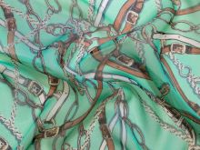 Nahaufnahme von Chiffon Seide - Ketten - türkis